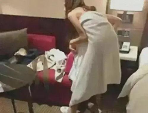 初中老师吃瓜视频大全集,揭秘校园趣闻笑料连连