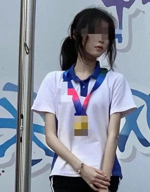 三个闺蜜吃瓜视频,三段视频带你领略娱乐圈幕后风云”